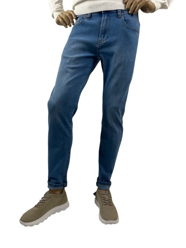 Jeans chiaro regular elasticizzato