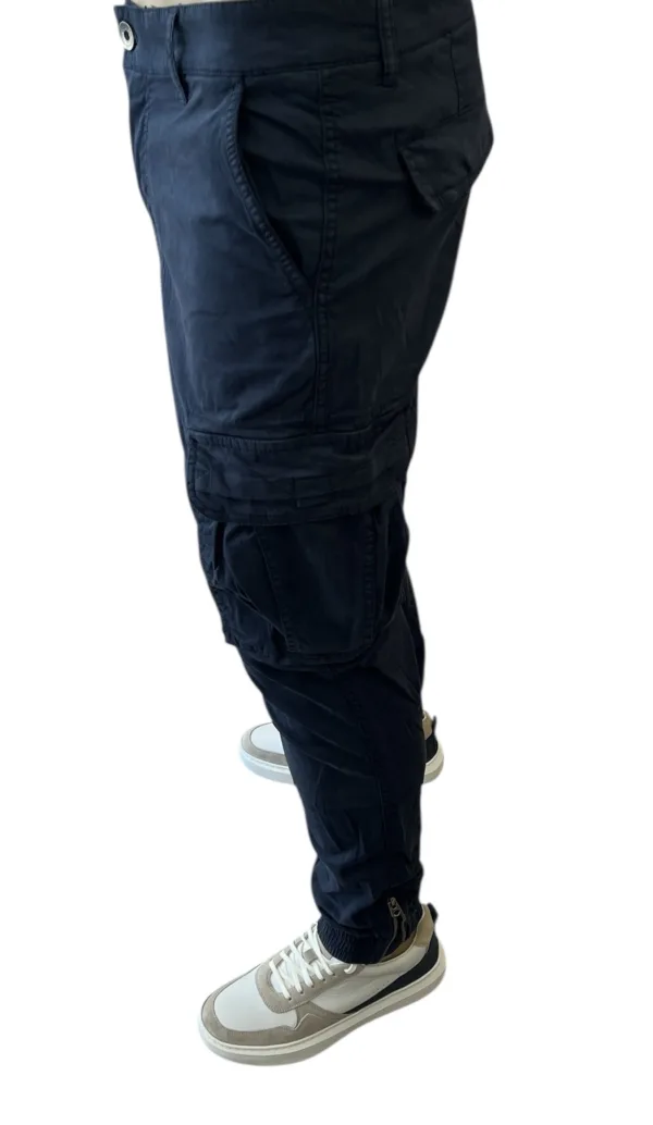 Pantalone cargo con elastico